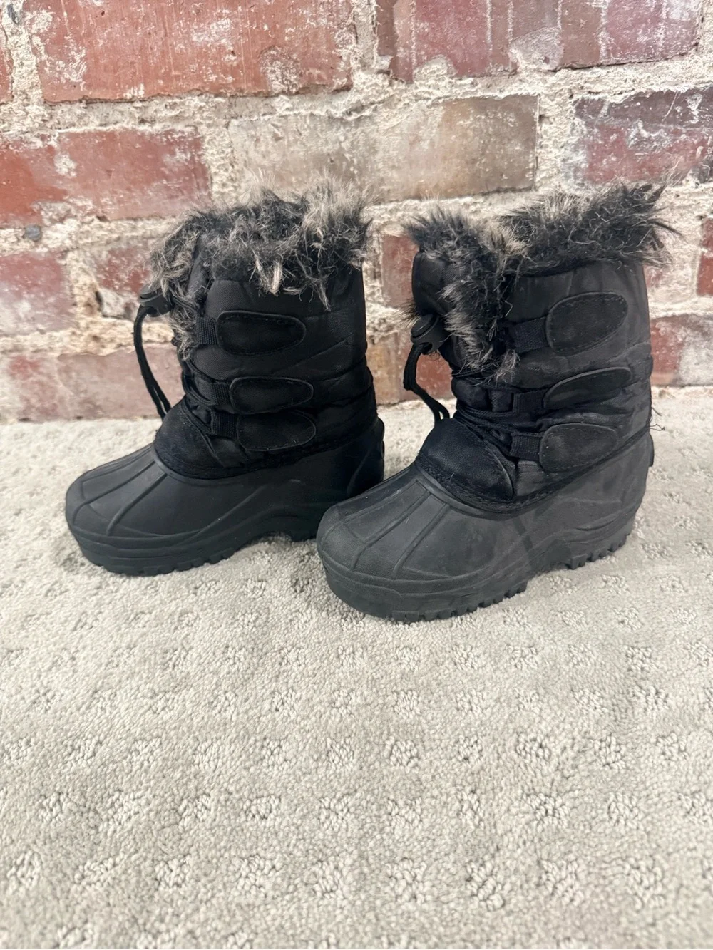 Kids Black Insulated Winter Boots with Faux Fur Trim